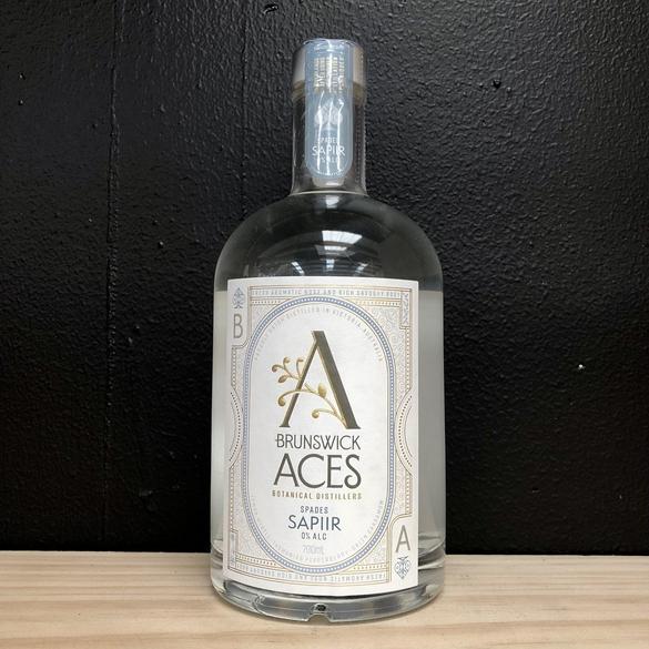 Brunswick Aces Spades Sapiir - 0% ABV Gin - The Beer Library